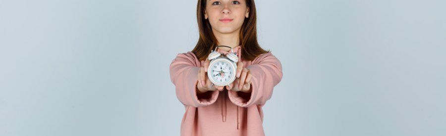 Служить: временем