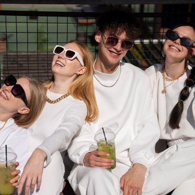 Дружба: Клики Дружба: Клики